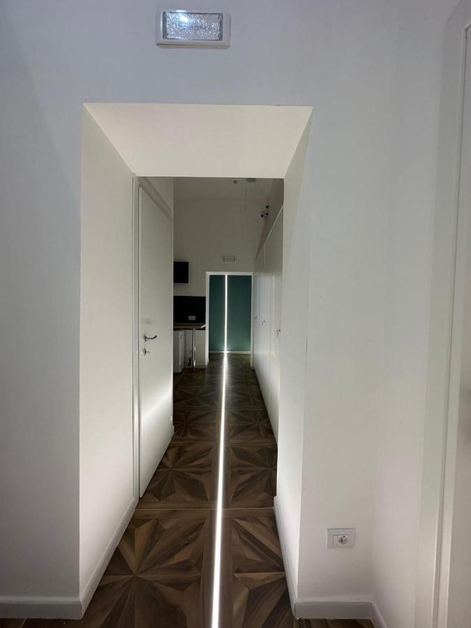 San Ferdinando Suite Room Napoli Bagian luar foto