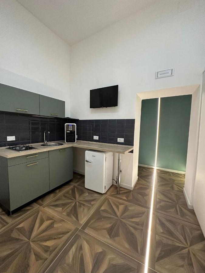 San Ferdinando Suite Room Napoli Bagian luar foto