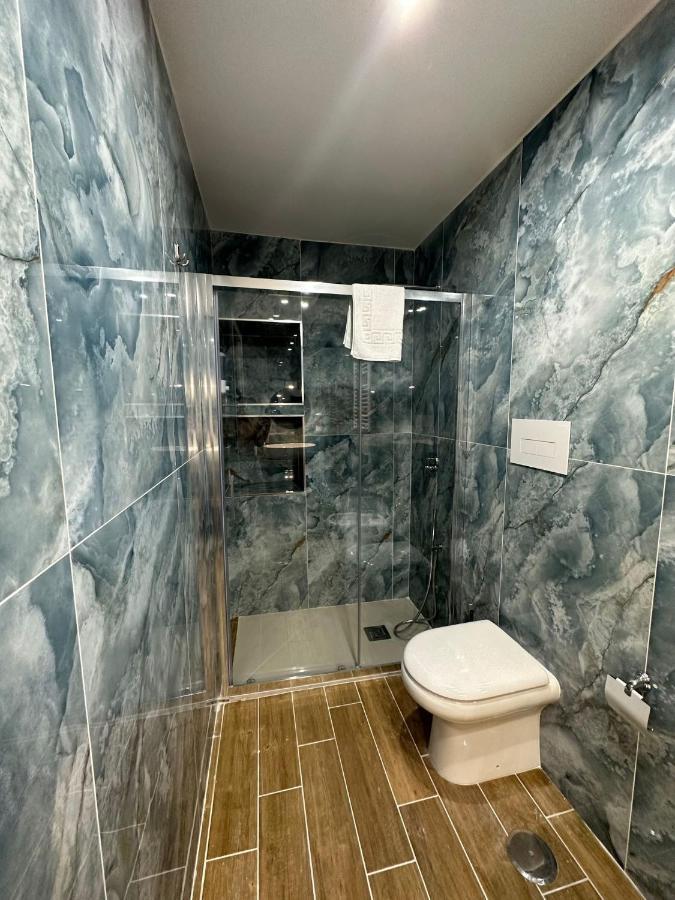 San Ferdinando Suite Room Napoli Bagian luar foto